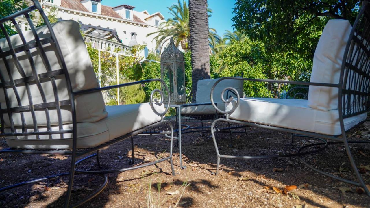 Charming Two-Bed Apartment Orange Garden Sutivan Esterno foto